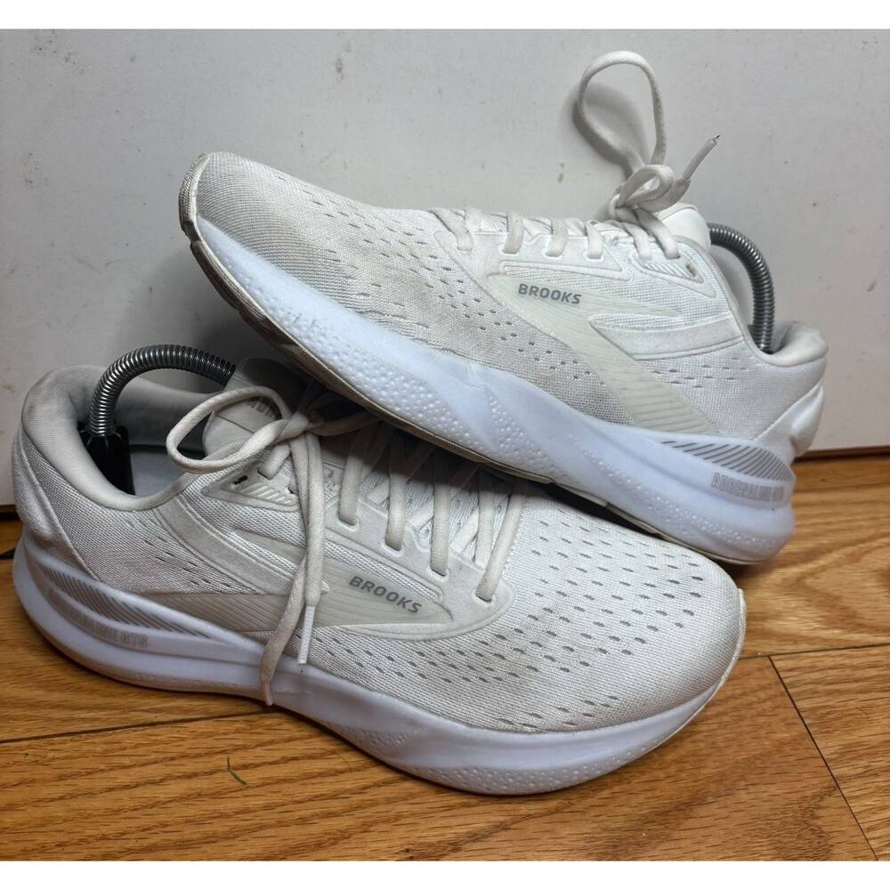 Brooks Adrenaline GTS 24 Womens Size 11 White Athletic Running Shoes Sneakers